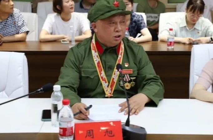 “慶七一，頌黨恩”交通產(chǎn)業(yè)集團(tuán)富港板塊開(kāi)展銀企共建活動(dòng)